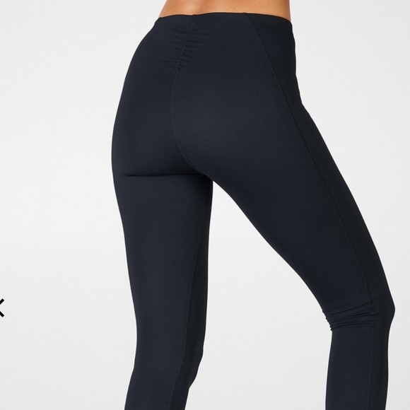 Fabletics Black Leggings Size Small NWT - Picture 1 of 9
